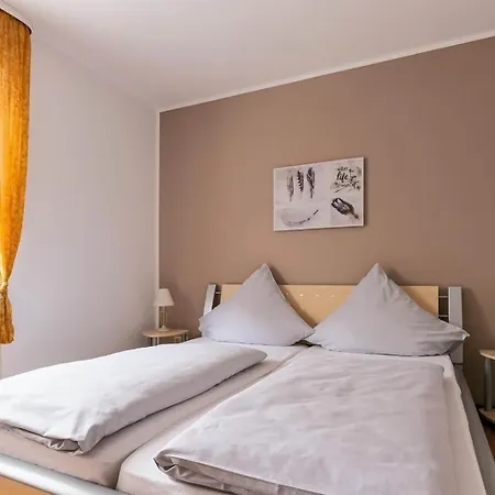 Lerchenweg * Medebach